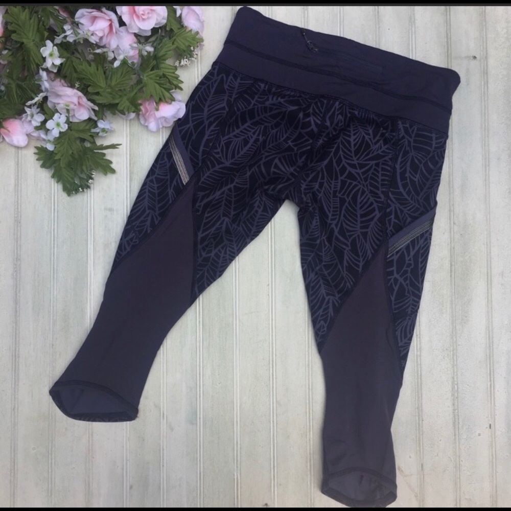 Lululemon crops 🍋